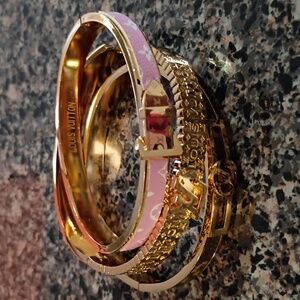 Elegant Gold and Pink Women's Bracelet Non Tarnish Waterproof